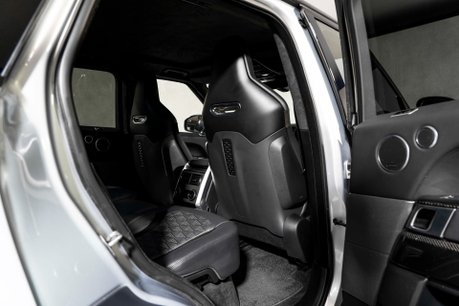 Land Rover Range Rover Sport SVR CARBON EDITION. DEPLOYABLE SIDE STEPS. MATRIX LEDs. CARBON FIBRE ENGINE BAY 26