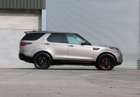 Land Rover Discovery 5