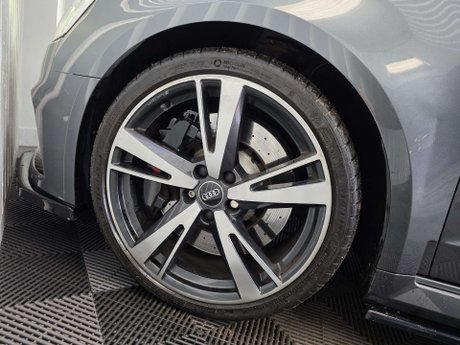 Audi RS3 2.5 TFSI Audi Sport Edition Sportback 5dr Petrol S Tronic quattro Euro 6 (s 27