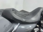 Harley-Davidson Touring 1745 FLHR ROADKING 2017 8K CUSTOM BAGGER MOT 1 OFF BIKE 22