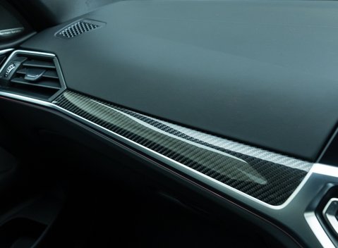 BMW M4 COMPETITION XDRIVE M Performance 22