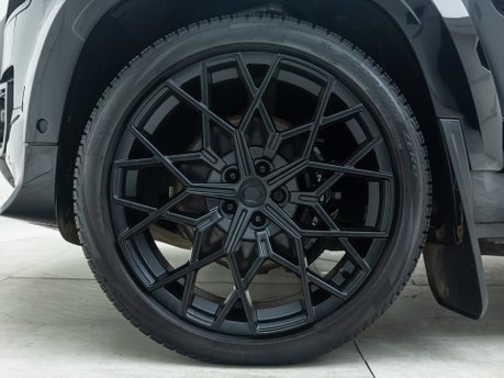 Land Rover Defender 90 V8 P525