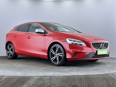 2017 Volvo V40
