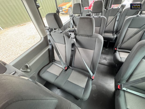 Ford Transit AUTO 17 [SOLD CM] Seat Minibus L4H3 High Roof AIR CON SUN ROOF SELECT 17