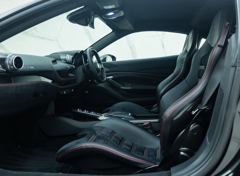 Ferrari F8 Tributo 16