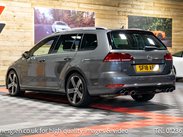 Volkswagen Golf 2.0 Golf R TSi Semi-Auto 4WD 5dr 6