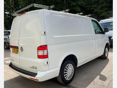 Volkswagen Transporter 2.0 TDI T28 Trendline Panel Van 4dr Diesel Manual L1 H1 (198 g/km, 83 bhp) 9