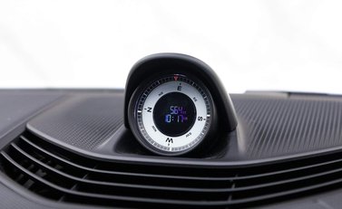 Porsche Taycan 4 CROSS TURISMO 15