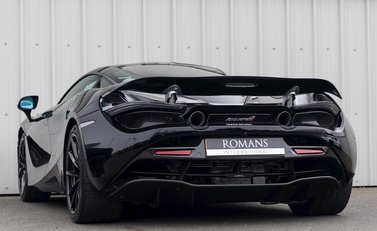 McLaren 720S Performance 3