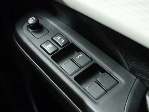 Suzuki Swift 1.2 Mild Hybrid Motion 5dr 30