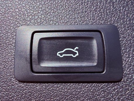 Audi Q5 2.0 TDI S line Plus S Tronic quattro Euro 6 (s/s) 5dr 25