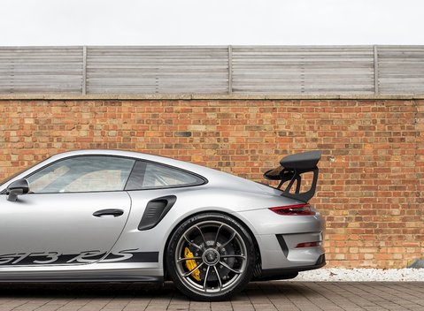 Porsche 911 (991.2) GT3 RS Weissach 33