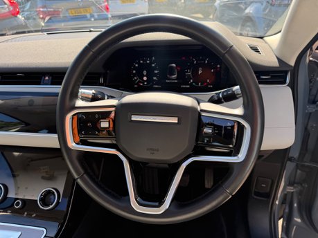 Land Rover Range Rover Evoque 2.0 D200 MHEV SE SUV 5dr Diesel Auto 4WD Euro 6 (s/s) (204 ps) 31