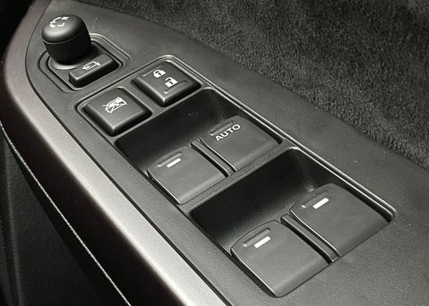 Suzuki Vitara Ultra Allgrip 26