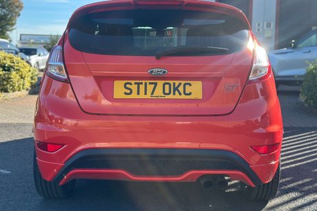 Ford Fiesta 1.6T EcoBoost ST-3 Hatchback 3dr Petrol Manual Euro 6 (182 ps) 7