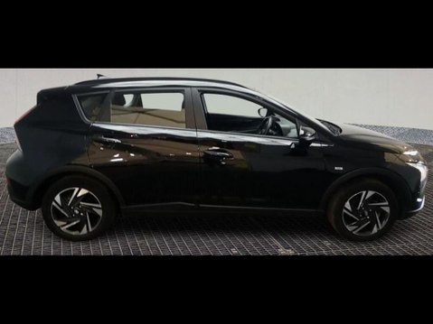 Hyundai BAYON T-GDI SE CONNECT DCT MHEV 4