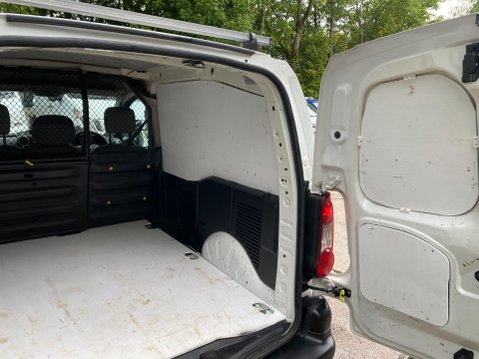 Citroen Berlingo 1.6 HDi 625 LX Panel Van 5dr Diesel Manual L1 (Euro 5) (75 bhp) 31