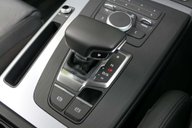 Audi Q5 TFSI QUATTRO SPORT 35