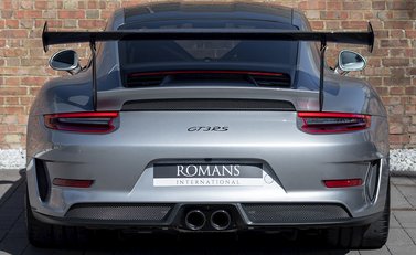 Porsche 911 GT3 RS Weissach (991.2) 5