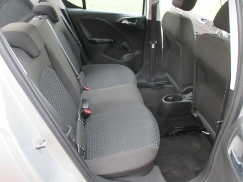 Vauxhall Corsa 1.4i ecoTEC SE Nav Euro 6 5dr 24
