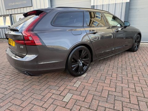 Volvo V90 2.0 B5 MHEV R-Design Auto Euro 6 (s/s) 5dr 56