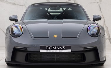 Porsche 911 (992) GT3 4
