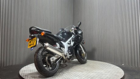 Suzuki SV650 2000 25K 1 OWNER PROJECT BIKE SPARES OR REPAIR 650CC A2 2