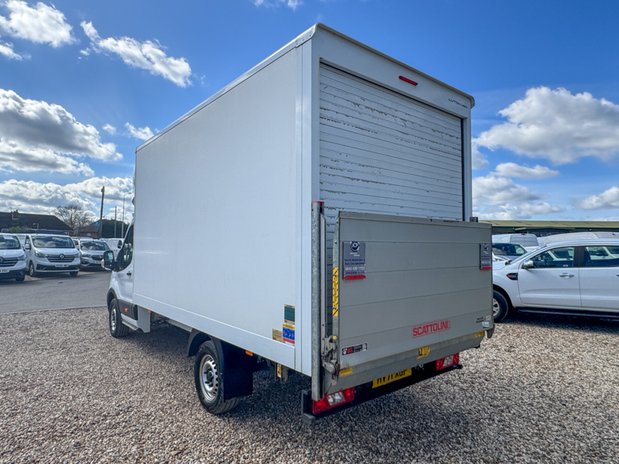 Ford Transit Luton XLWB L4H1 Leader 350 Ecoblue Tail Lift SELECT 8