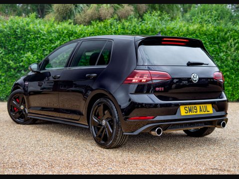 Volkswagen Golf 2.0 Golf GTi Performance TSi 5dr 4