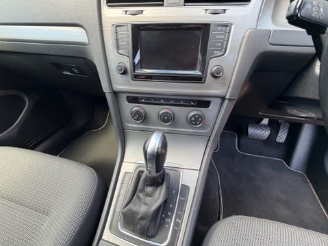 Volkswagen Golf MATCH TSI DSG AUTOMATIC 20