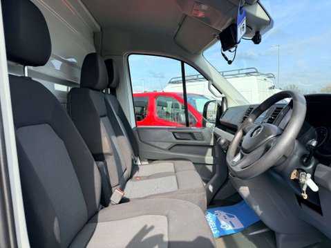Volkswagen Crafter 2.0 Crafter CR35 Startline TDI 13