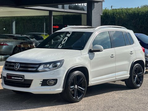 Volkswagen Tiguan 2.0 Tiguan R-Line TDI BlueMotion Technology 4Motion Semi-Auto 4WD 5dr 2