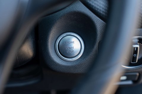 Mercedes-Benz A Class 1.5 A 180 D SE 5dr 44