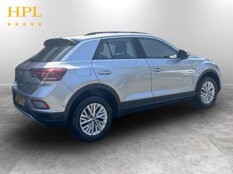 Volkswagen T-Roc 1.0 TSI Life SUV 5dr Petrol Manual Euro 6 (s/s) (110 ps) 1 Owner - Sensors 7