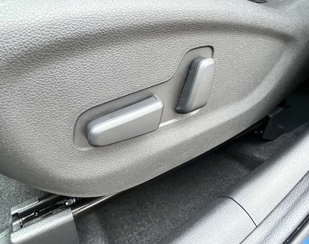 Hyundai TUCSON 1.6 Tucson Premium SE48v MHEV CRDi 2WD Semi-Auto 5dr 69