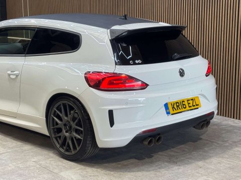 Volkswagen Scirocco 2.0 Scirocco R-Line BlueMotion Technology TDI Semi-Auto 3dr 35