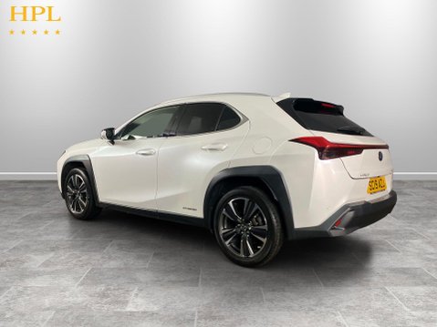 Lexus Ux 2.0 250h SUV 5dr Petrol Hybrid E-CVT Euro 6 (s/s) (184 ps) 5