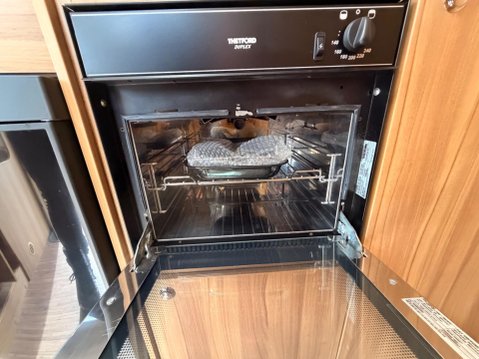 Elddis Accordo 105 HDI 333 L2S TLR 12