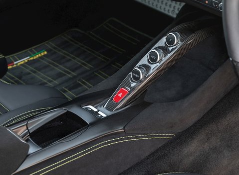 Ferrari 812 Superfast 19