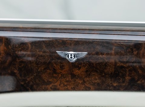 Bentley Mulsanne V8 SPEED 43