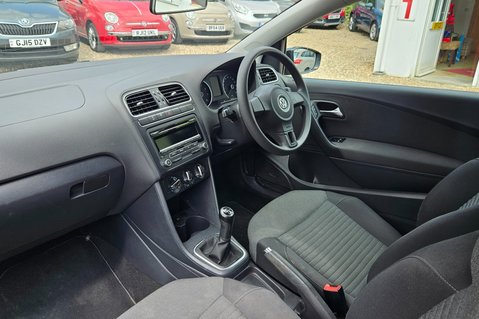 Volkswagen Polo 1.4 MATCH.. LOOK! ONLY 50000 MILES! 6 VW SERVICES..AIR CON..ALLOYS.. 5