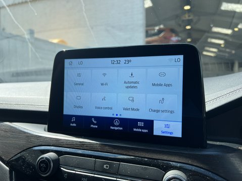Ford Kuga (Sold) 2.5 Duratec 14.4kWh Vignale SUV 5dr Petrol Plug-in Hybrid CVT Euro 6 36