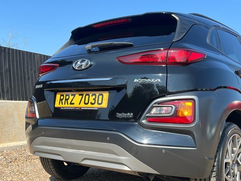 Hyundai KONA GDI PREMIUM 18