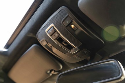 Mercedes-Benz G Series G350 BLUETEC 29