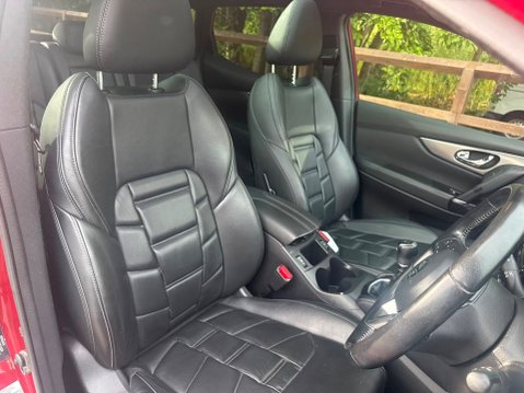 Nissan Qashqai 1.3 DIG-T TEKNA PLUS 4
