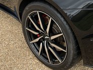Aston Martin DB11 V8 33