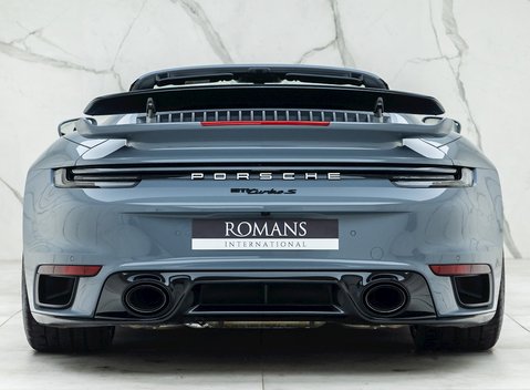 Porsche 911 Turbo S Cabriolet (992) 5