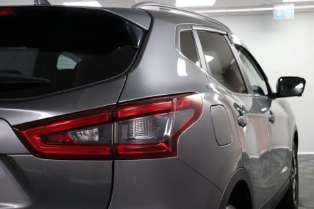 Nissan Qashqai N-CONNECTA DIG-T 23