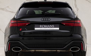 Audi RS6 Avant Carbon Black 5