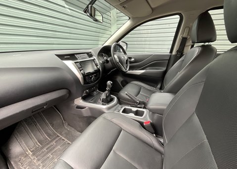 Nissan Navara DCI TEKNA SHR DCB 11